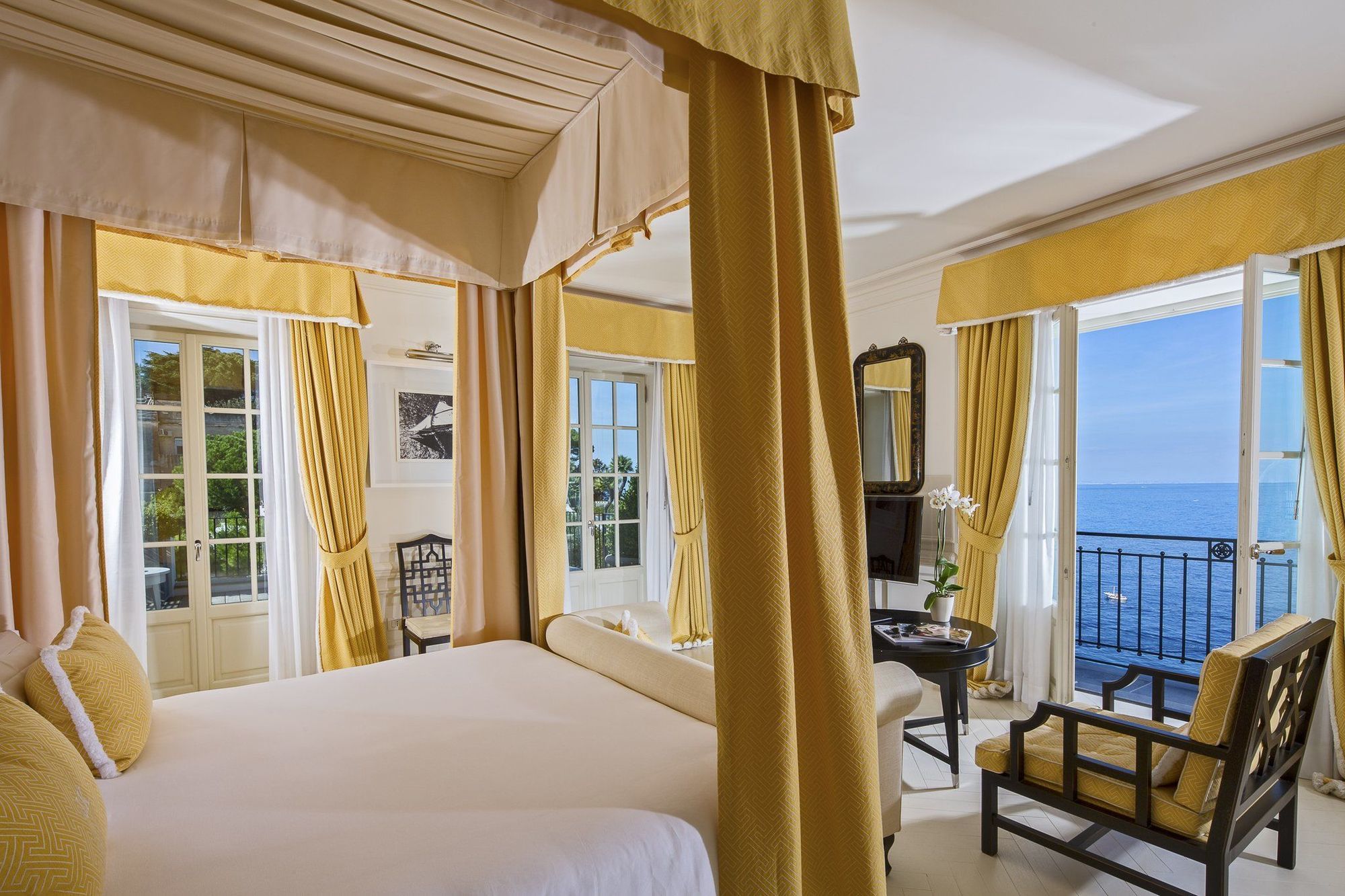 J.K. Place Capri Extérieur photo