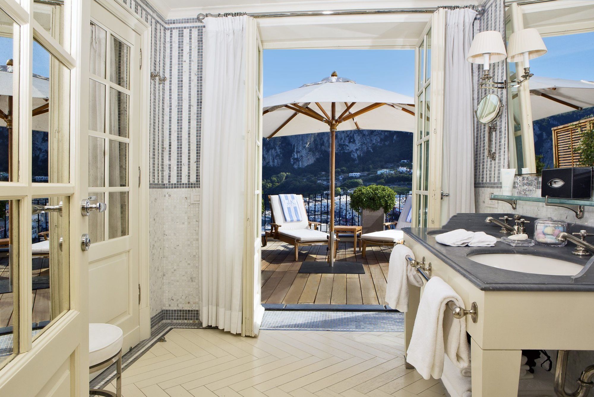 J.K. Place Capri Extérieur photo