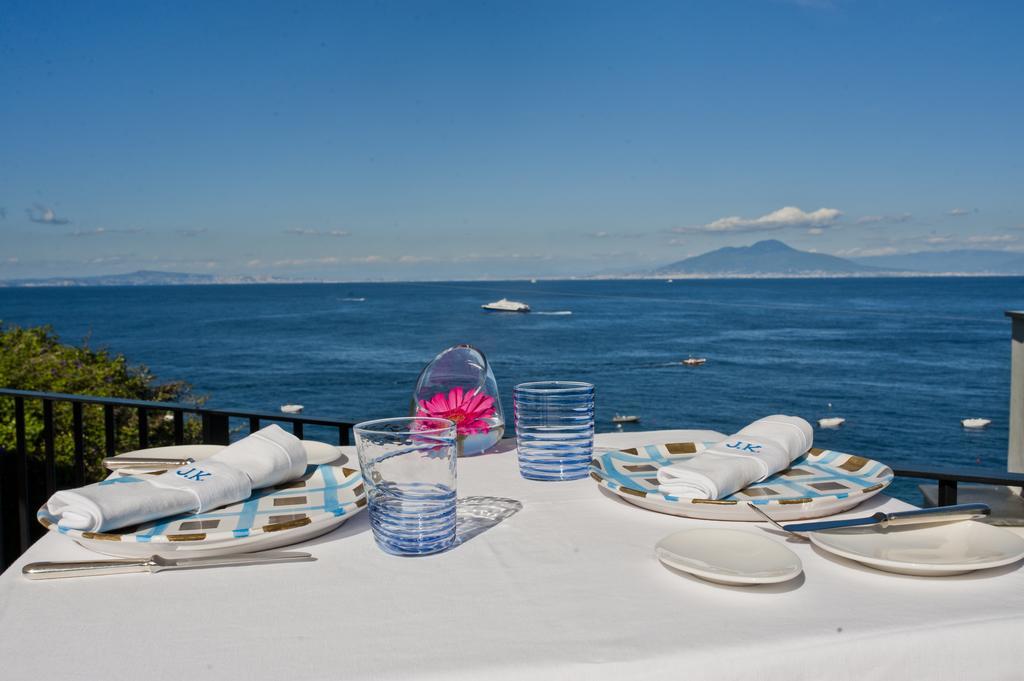 J.K. Place Capri Extérieur photo